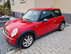 Rot Gebraucht 2002 Mini Cooper Kleinwagen | 2.400 € (Fairer Preis)