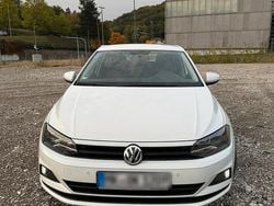 Weiß Gebraucht 2018 VW Polo Kleinwagen | 8.500 € (Fairer Preis)