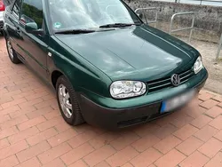 Grün Gebraucht 2000 VW Golf Cabriolet Cabrio | 3.950 € (Etwas zu teuer)