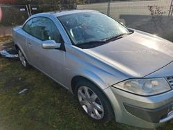 Silber Gebraucht 2007 Renault Mégane Cabriolet Cabrio | 1.950 €