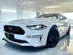 Starwhite platinum metallic Gebraucht 2022 Ford Mustang | 37.980 €
