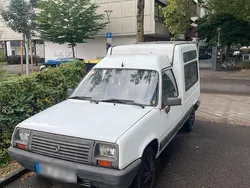 Weiß Gebraucht 1986 Renault Rapid | 1.400 €