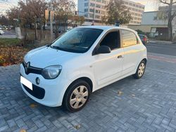 Weiß Gebraucht 2017 Renault Twingo Life Kleinwagen | 2.899 € (Fairer Preis)