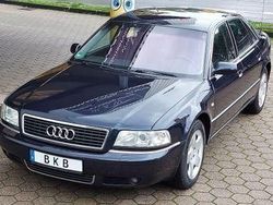 Blau metallic Gebraucht 1999 Audi A8 Ambiente Limousine | 7.590 €