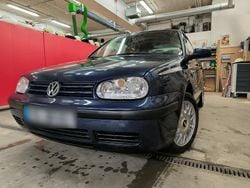 Blau Gebraucht 1998 VW Golf Cabriolet Cabrio | 4.000 € (Etwas zu teuer)