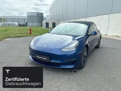 Blau Gebraucht 2021 Tesla Model 3 Long Range Limousine | 29.000 € (Fairer Preis)