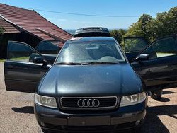 Schwarz Gebraucht 1999 Audi A4 Limousine | 550 € (Superpreis)