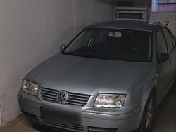 Silber Gebraucht 2004 VW Bora Limousine | 950 € (Superpreis)