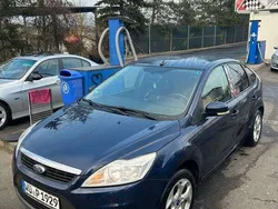 Blau Gebraucht 2011 Ford Focus Titanium Kombi | 2.700 € (Superpreis)