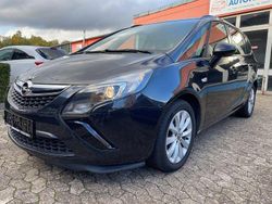 Schwarz Gebraucht 2013 Opel Zafira Tourer Active Van / Kleinbus | 5.980 € (Guter Preis)