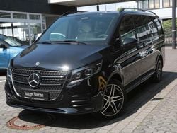 Obsidianschwarz metallic Gebraucht 2024 Mercedes V250 Avantgarde Van / Kleinbus | 72.150 € (Guter Preis)
