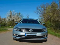 Silber Gebraucht 2016 VW Passat Comfortline Kombi | 14.900 € (Fairer Preis)