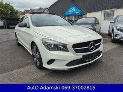 Weiß Gebraucht 2017 Mercedes CLA250 Shooting Brake Kombi | 20.890 € (Superpreis)