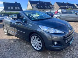 Grau Gebraucht 2013 Peugeot 207 CC Allure Cabrio | 4.800 € (Fairer Preis)