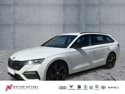 Moonweiss metallic Gebraucht 2022 Skoda Octavia RS Kombi | 25.460 € (Fairer Preis)