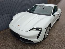 Weiß Gebraucht 2023 Porsche Taycan Limousine | 49.380 € (Superpreis)