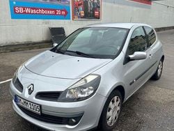 Grau Gebraucht 2006 Renault Clio II Kleinwagen | 3.400 € (Fairer Preis)