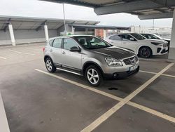 Grau Gebraucht 2008 Nissan Qashqai SUV | 6.800 € (Fairer Preis)