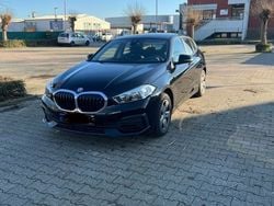 Schwarz Gebraucht 2021 BMW 118 Kleinwagen | 14.300 € (Superpreis)