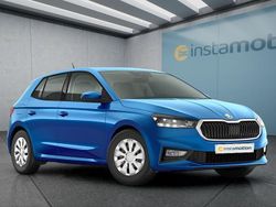 Blau Neu 2025 Skoda Fabia Kleinwagen | 16.899 € (Fairer Preis)