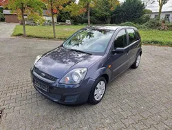 Grau Gebraucht 2007 Ford Fiesta Fun X Kleinwagen | 1.950 € (Fairer Preis)