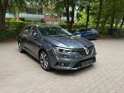 Grau Gebraucht 2018 Renault Mégane IV Bose Edition Limousine | 9.990 € (Superpreis)