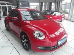 Rot Gebraucht 2012 VW Beetle Design Limousine | 6.980 € (Fairer Preis)