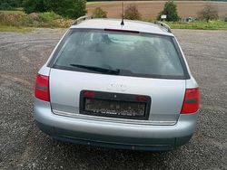Silber Gebraucht 1998 Audi A6 Kombi | 650 € (Superpreis)
