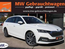 Weiß Gebraucht 2023 Skoda Octavia Style Kombi | 28.990 € (Teuer)
