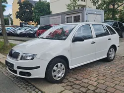 Weiß Gebraucht 2005 Skoda Fabia Classic Kombi | 1.390 € (Guter Preis)