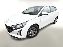 Weiss Neu 2025 Hyundai i20 Select Kleinwagen | 16.688 € (Guter Preis)