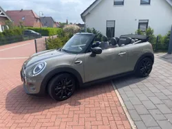 Grau Gebraucht 2019 Mini Cooper Kleinwagen | 21.800 €