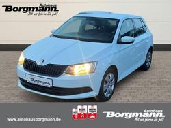 Weiß Gebraucht 2017 Skoda Fabia Cool Plus Limousine | 9.990 € (Teuer)