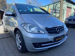 Silber Gebraucht 2009 Mercedes A150 Kleinwagen | 2.990 € (Guter Preis)