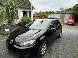 Schwarz Gebraucht 2011 VW Golf VI Kleinwagen | 4.900 € (Etwas zu teuer)