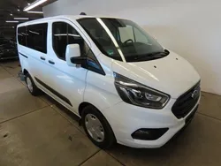 Weiß Gebraucht 2021 Ford Transit Custom Van / Kleinbus | 21.999 € (Fairer Preis)