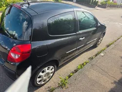 Schwarz Gebraucht 2008 Renault Clio II Campus Limousine | 2.700 € (Etwas zu teuer)