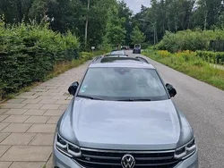 Silber Gebraucht 2023 VW Tiguan Allspace R-line SUV | 45.900 €