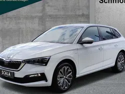 Weiß Gebraucht 2022 Skoda Scala Tour Kleinwagen | 19.890 € (Fairer Preis)