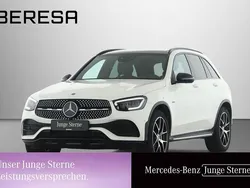 Weiß Gebraucht 2021 Mercedes GLC300e AMG SUV | 42.880 € (Fairer Preis)