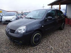 Schwarz Gebraucht 2006 Renault Clio II Campus Limousine | 550 € (Fairer Preis)
