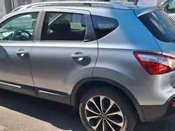 Grau Gebraucht 2011 Nissan Qashqai Tekna SUV | 5.000 € (Fairer Preis)