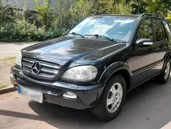 Schwarz Gebraucht 2002 Mercedes ML270 AMG SUV | 6.000 € (Etwas zu teuer)