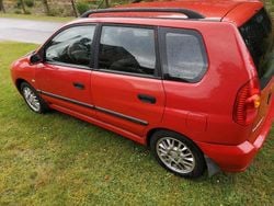 Rot Gebraucht 2003 Mitsubishi Space Star Limousine | 380 €