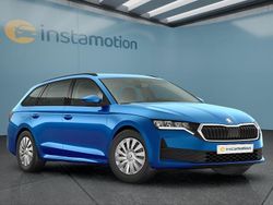 Blau Neu 2025 Skoda Octavia Kombi | 25.149 € (Guter Preis)