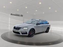 Grau Gebraucht 2020 Skoda Octavia RS Kombi | 26.990 € (Teuer)