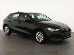 Mythos schwarz metallic Neu 2025 Audi A3 Sportback Limousine | 34.090 € (Guter Preis)