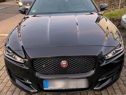 Schwarz Gebraucht 2017 Jaguar XE Limousine | 19.900 € (Fairer Preis)