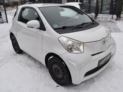 Weiß Gebraucht 2009 Toyota iQ Kleinwagen | 6.950 € (Fairer Preis)