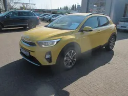 Gelb Gebraucht 2019 Kia Stonic SUV | 13.900 € (Fairer Preis)